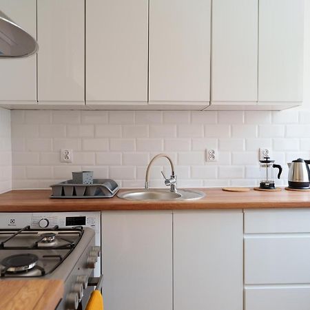 Apartament Pod Swierkiem - Pet Friendly - 2 Osobne Pokoje Dla Max 5 Osob - Space Apart Jelenia Gora Ngoại thất bức ảnh
